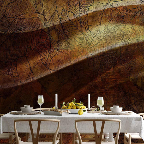 Carta da parati - Liquid gold - abstract wavy composition with leaf patterns