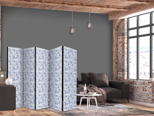 Paravento - Illustration in Vintage Style - Blue Flowers on a White Background