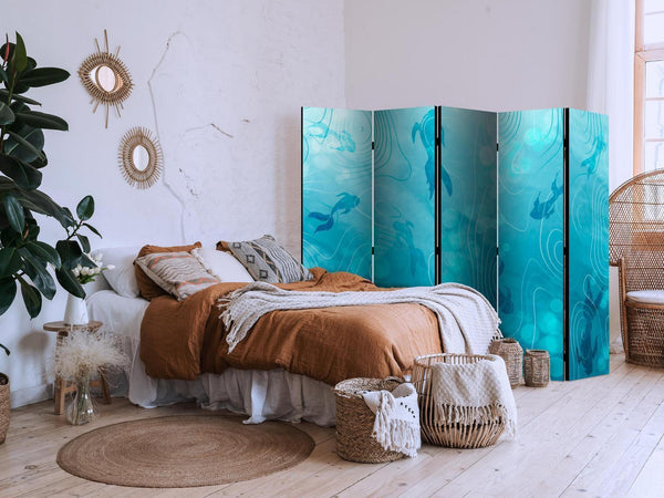 Paravento - Koi Fish Beneath the Water Surface - A Cluster of Japanese Fish in the Depths of the Pond in Shades of Navy and Blue