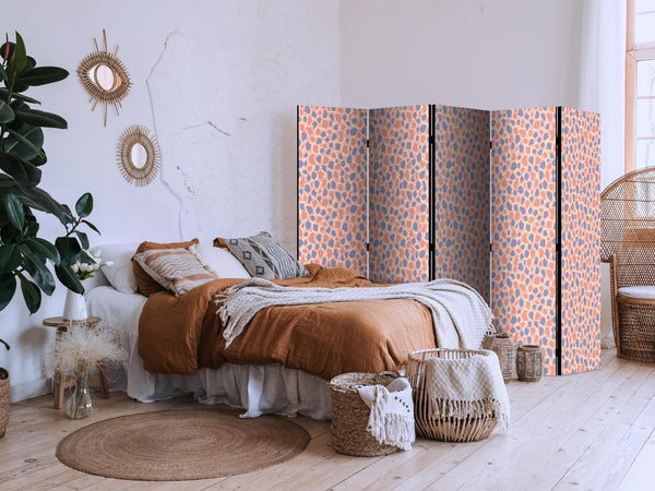 Paravento - Giraffe Pattern - Colorful Animal Pattern in Blue-Pink Spots