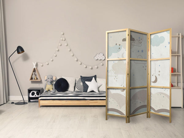 Paravento giapponese - Cloudy Night Sky - Moons in browns and beiges among numerous clouds and stars on a light background