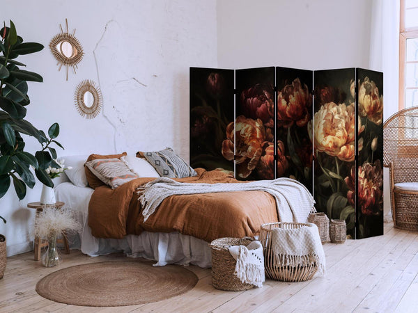 Paravento - Magnificent Tulips - Bouquet of Flowers in Red and White on a Black Background