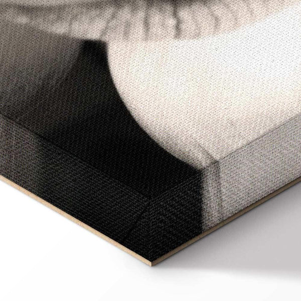 Quadro - Delicacy of Petals in Nature (1-part) - Flower in Black and White