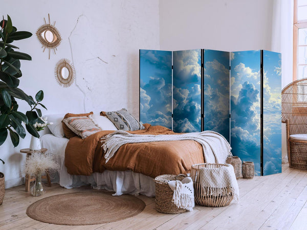 Paravento - Ocean in the Air: Undulating Clouds Reflecting Morning Light