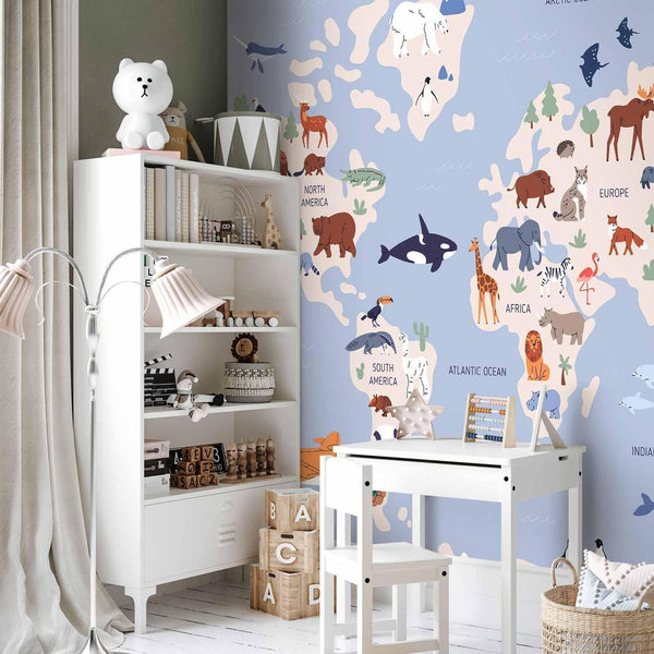 Carta da parati - World Map With Animal Illustrations