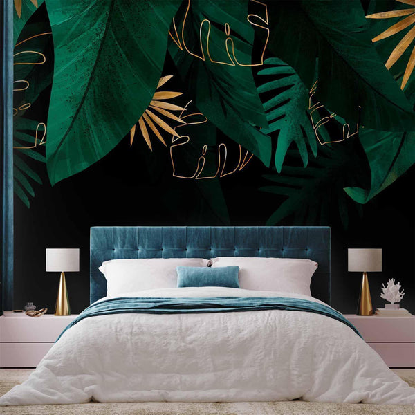 Carta da parati - Jungle and composition - motif of green and golden leaves on a black background