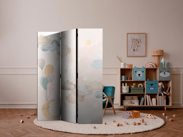 Paravento - Fairy-Tale Moon - Moon with Balloons Among Clouds and Stars in Subdued Colors on a Light Beige Background