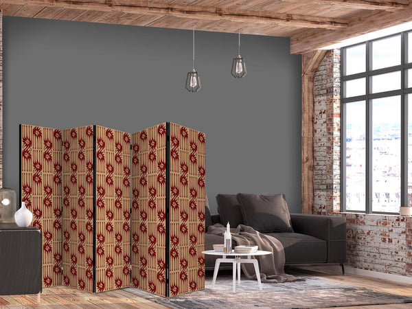 Paravento - Predatory Features - Red Abstract Shapes Inspired by Tribal
