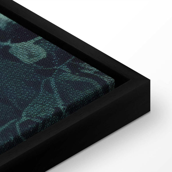 Quadro - Oriental Pattern Carpet: Emerald Ornaments and Worn Patterns