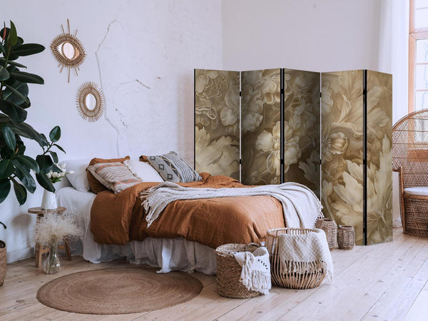 Paravento - Carved Floral Ornaments in Soft Sepia and Brown Tones