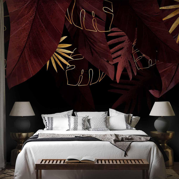 Carta da parati - Jungle and composition - red and gold leaf motif on black background