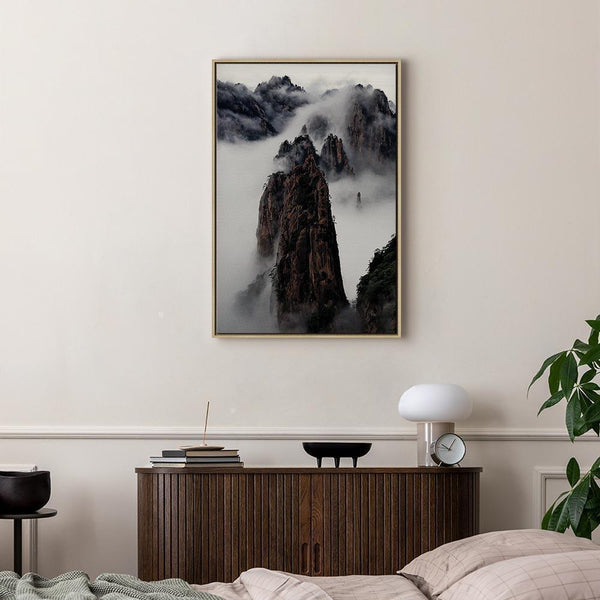 Quadro - High Mountains in Mist (1-part) - Landscape of Clouds Amid Rocks