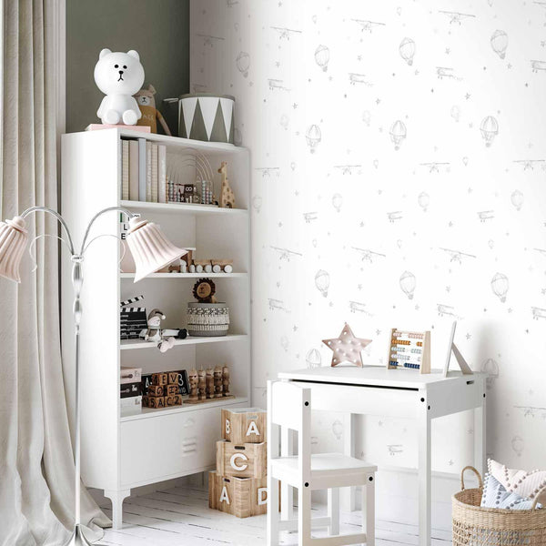 Tappezzeria murale - Watercolor - Airplanes and balloons painted on a white sky background