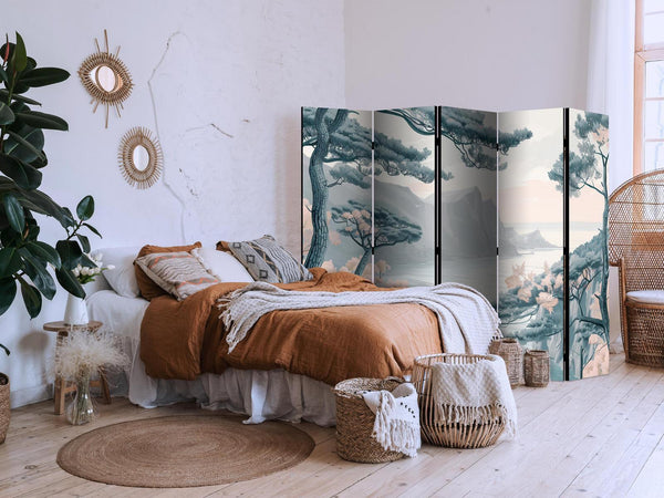Paravento - Mountainous Coast with Trees and Rocks - in Light Pastel Blues