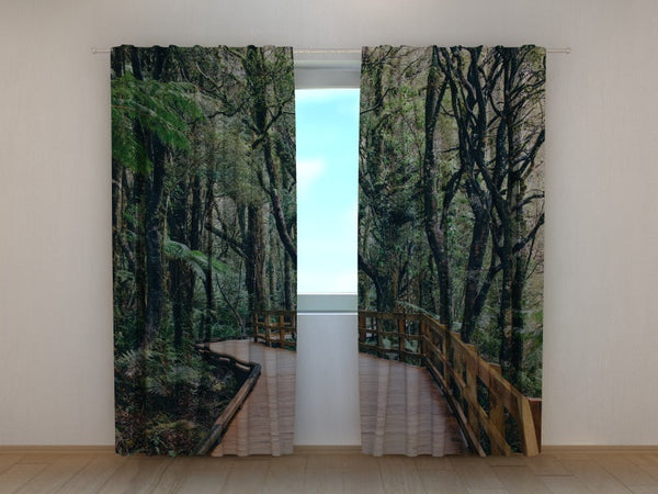 Foto Tende Passerella nella Foresta