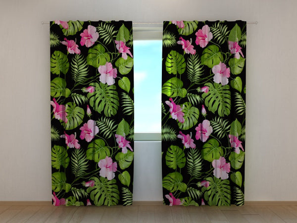 Foto Tende con Stampa Fiori Tropicali su Fondo Nero